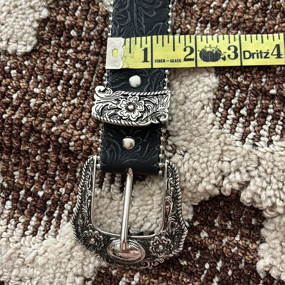 Elegant Black and Silver Embellished Belt
